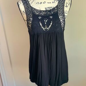 Forever 21 crochet trim top